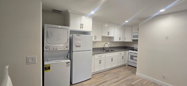 property at 1222 W Martin Luther King Jr Blvd