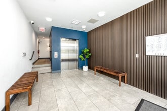 Bonsai Apartments in Washington, DC - Foto de edificio - Lobby