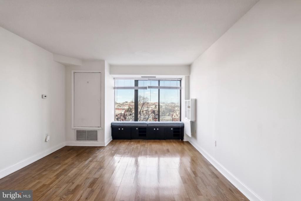 2001 Hamilton St in Philadelphia, PA - Building Photo