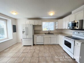 5614 Kathleen Dr in Chilliwack, BC - Building Photo - Building Photo