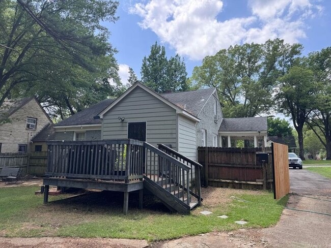 24 S Alicia Dr in Memphis, TN - Building Photo - Building Photo