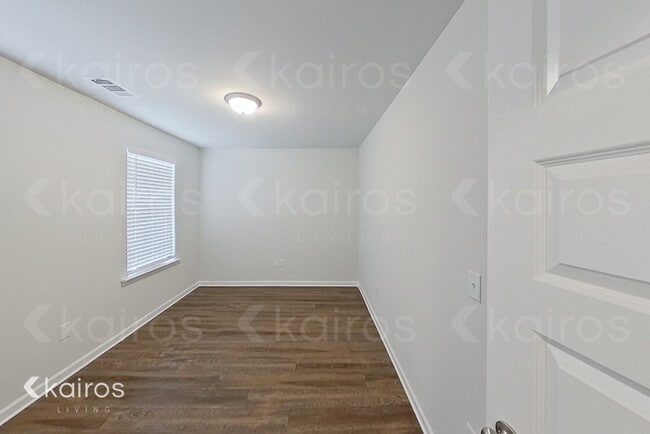 201 Redwood Ct in Springfield, GA - Building Photo - Building Photo