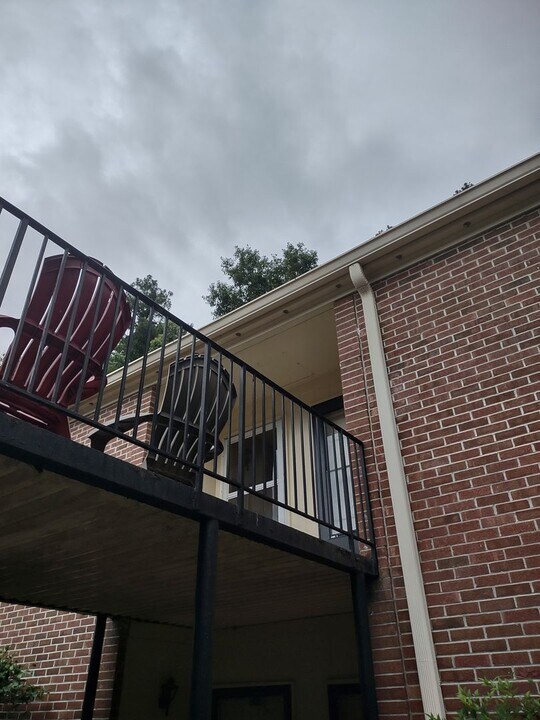 5516 Lakeshore Dr in Columbia, SC - Building Photo