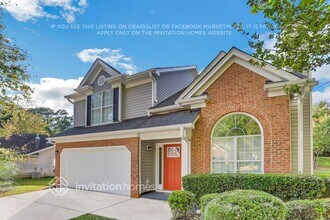 2439 Miller Oaks Cir in Decatur, GA - Building Photo - Building Photo