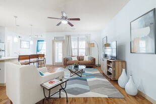 1562 N Westgreen Blvd in Katy, TX - Building Photo