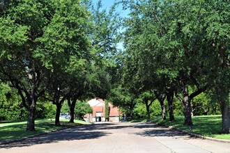 Sevilla Condos in Carrollton, TX - Building Photo - Building Photo