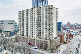 Regency in Kitchener, ON - Building Photo - Building Photo