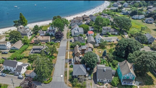 44 Myrtle Ave, Unit 1