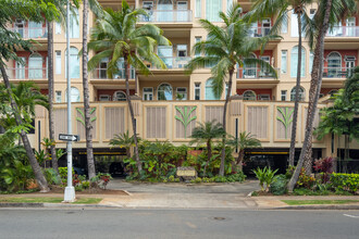 Loft at Waikiki in Honolulu, HI - Building Photo - Building Photo