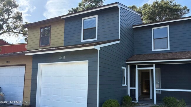 property at 11467 Fort Caroline Lakes Dr N