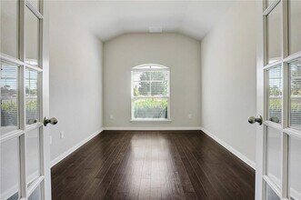 5151 Scenic Lake Dr in Georgetown, TX - Building Photo - Building Photo