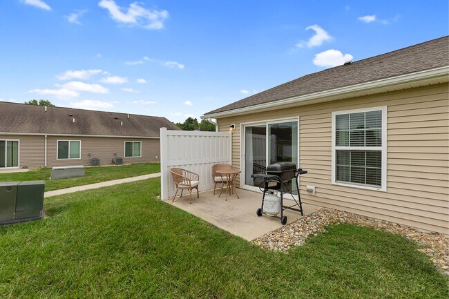 Redwood Miami Township SR 28 in Loveland, OH - Building Photo - Building Photo