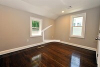 6 Nonantum St, Unit 1610 in Newton, MA - Building Photo - Building Photo