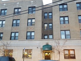 4809-4813 Broadway Apartments