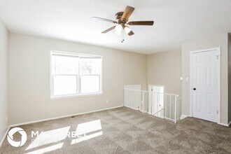 9306 Fairwood Dr in Kansas City, MO - Building Photo - Building Photo