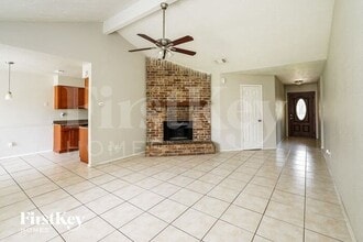 7603 Stamen Dr in Houston, TX - Building Photo - Building Photo
