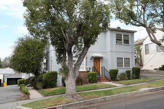 455 Midvale Avenue, in Los Angeles, CA - Building Photo - Building Photo