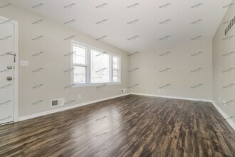 5507 N Lydia Ave in Kansas City, MO - Building Photo - Building Photo