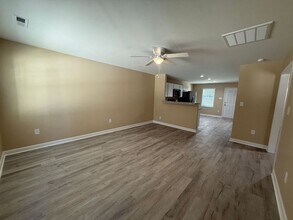 210 Walter Morgan Ln in Jacksonville, NC - Building Photo - Building Photo