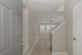 11 Scenic Brook Ct in Spring, TX - Building Photo - Building Photo