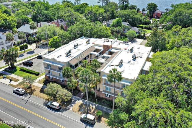 2912 St Johns Ave in Jacksonville, FL - Foto de edificio - Building Photo