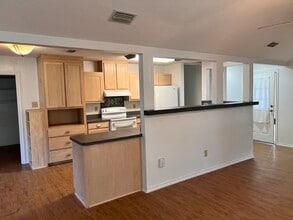 1317 Bryan Pl in Seagoville, TX - Building Photo - Building Photo
