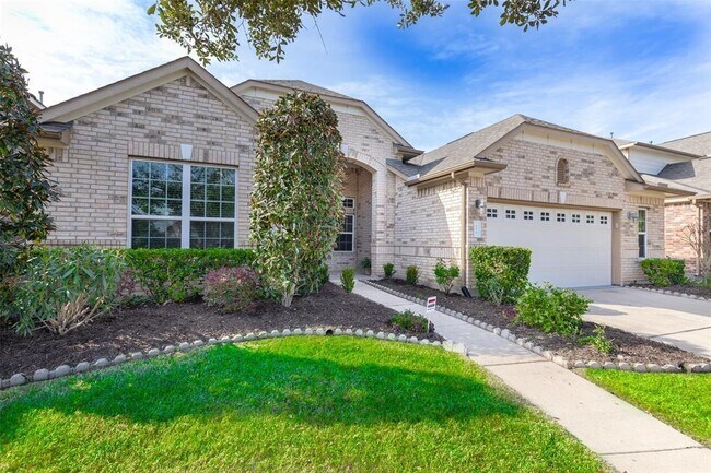 314 Trillium Dr in Sugar Land, TX - Building Photo - Building Photo