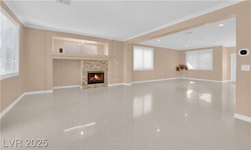 1326 Summer Dawn Ave in Henderson, NV - Building Photo - Building Photo