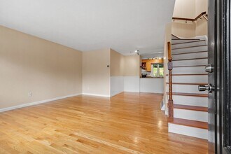 28 Harris St in Acton, MA - Building Photo - Building Photo