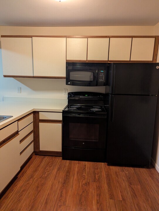 4063 Oneida St in New Hartford, NY - Foto de edificio