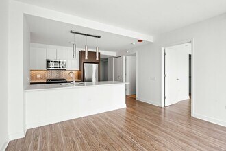 1342 S Michigan Ave in Chicago, IL - Building Photo - Building Photo