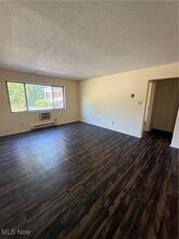 1019 Maple Ave in Zanesville, OH - Building Photo - Building Photo