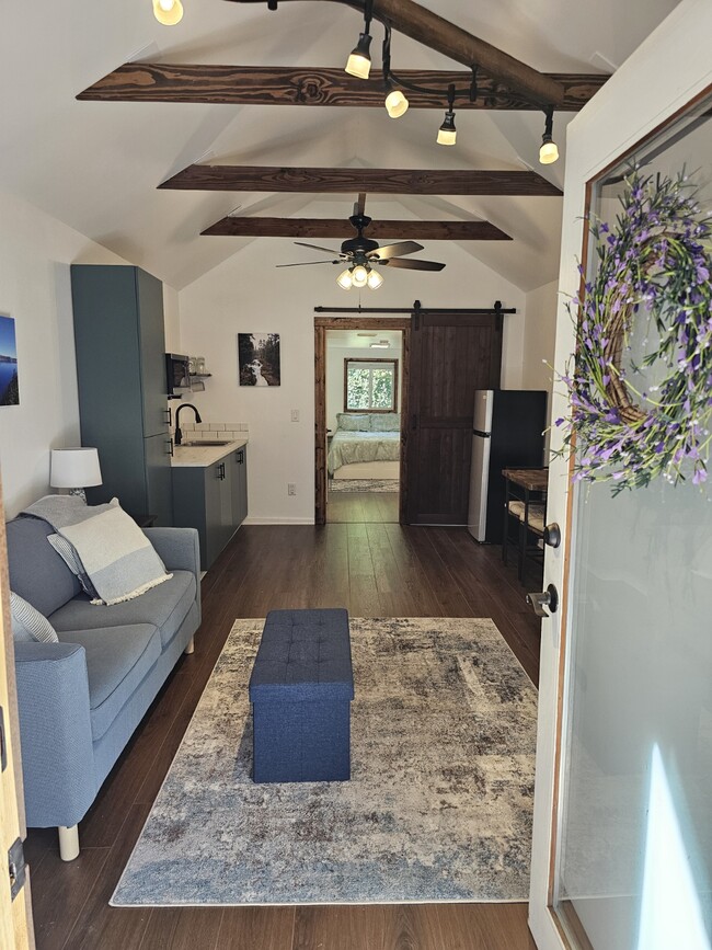 1310 18th St NE in Salem, OR - Building Photo - Building Photo