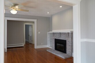 5 Francis St in Milton, MA - Building Photo - Building Photo