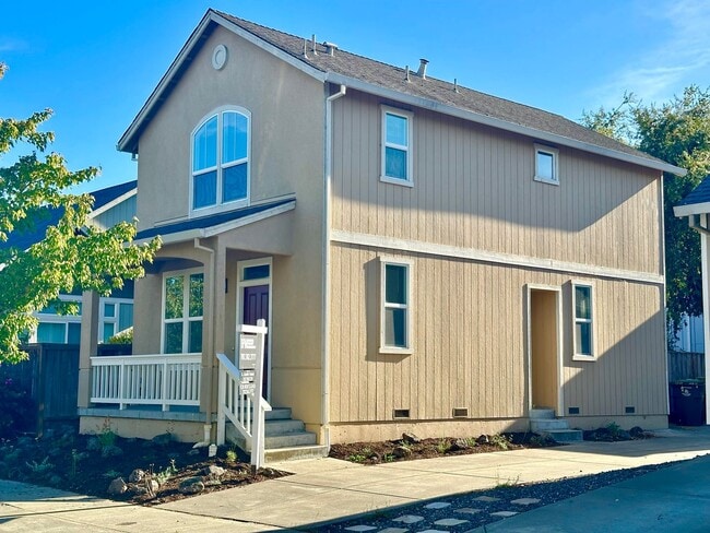 property at 749 Fresno Ave