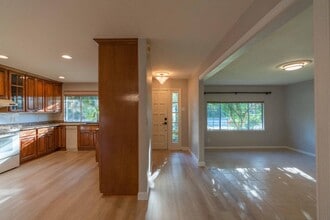 6596 Almaden Rd in San Jose, CA - Building Photo - Building Photo