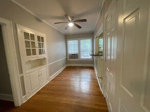 553 Gladstone Blvd in Shreveport, LA - Building Photo - Building Photo