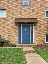 2325 Lewis Ave in Zion, IL - Building Photo