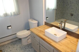 26309 Seven Mile W in Redford, MI - Building Photo - Building Photo