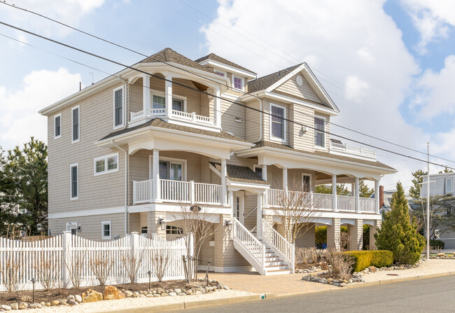 101 9th St in Beach Haven, NJ - Building Photo - Building Photo