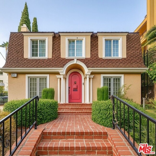 property at 6551 Franklin Ave