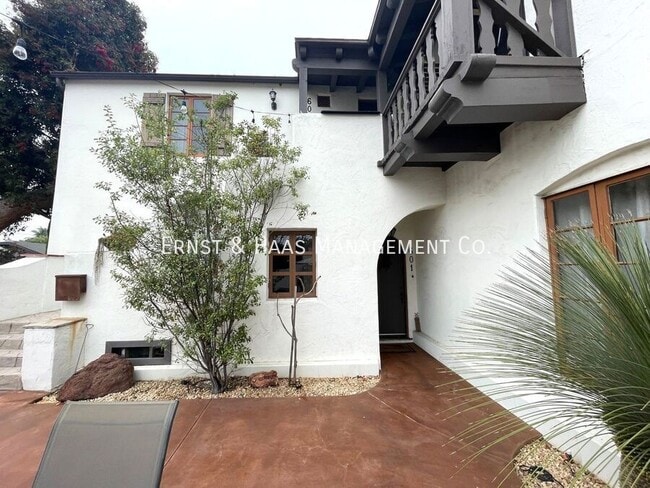 property at 601 Termino Ave