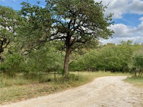 501 York Creek Rd, Unit D - The Perch in Driftwood, TX - Building Photo - Building Photo