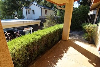 5235 El Camino Real in Atascadero, CA - Foto de edificio - Building Photo