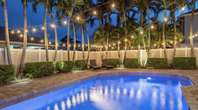 6400 Revelle Cir S in Jupiter, FL - Building Photo - Building Photo