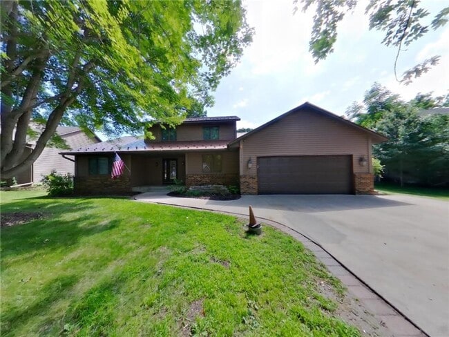 property at 13419 Marigold St NW