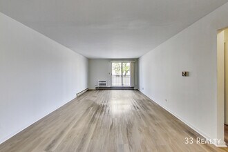 9807 Karlov Ave in Oak Lawn, IL - Building Photo - Building Photo