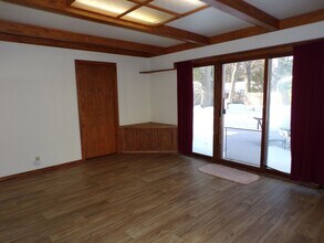 1909 Iroquois St in Traverse City, MI - Building Photo - Building Photo