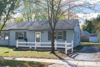 211 Danhurst Rd in Columbus, OH - Building Photo - Building Photo