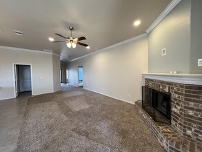 7349 100th St in Lubbock, TX - Building Photo - Building Photo